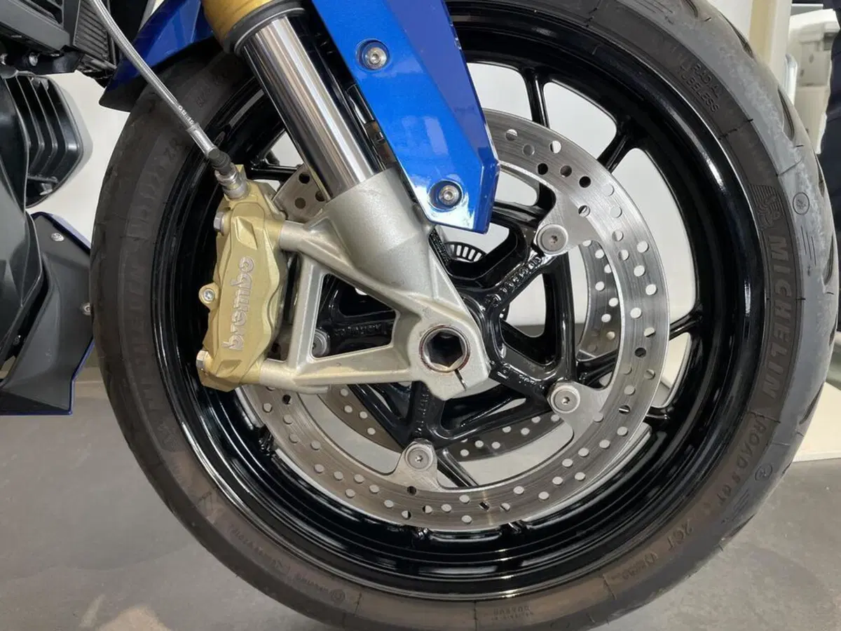 Bmw R 1250 R (2021 - 25) (10)