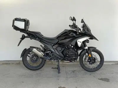 Bmw R 1300 GS Triple Black (2023 - 26) usata