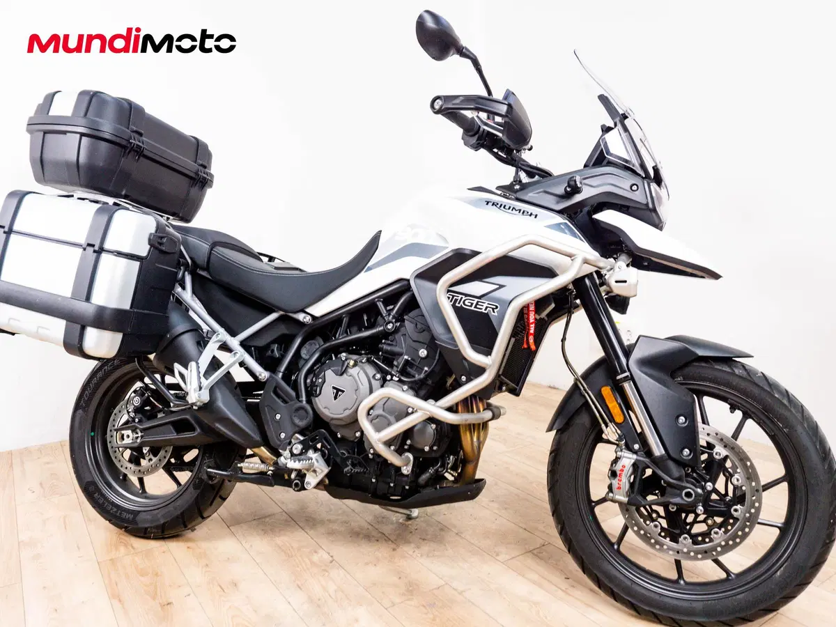 Triumph Tiger 900 GT (2024 - 26) (2)