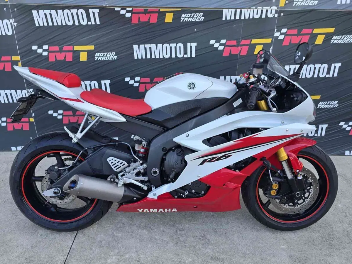 Yamaha YZF R6 (2006 - 07)