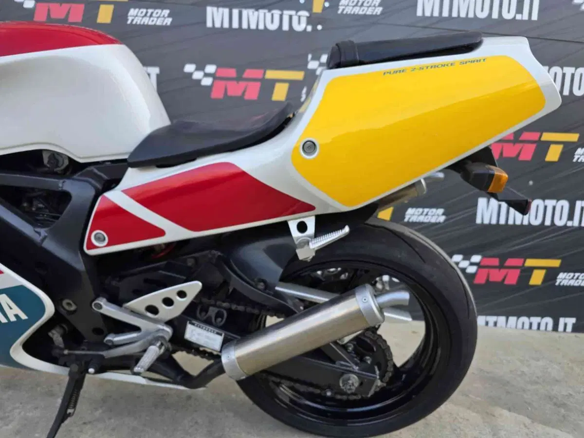 Yamaha TZR 250 RS 3VX (6)