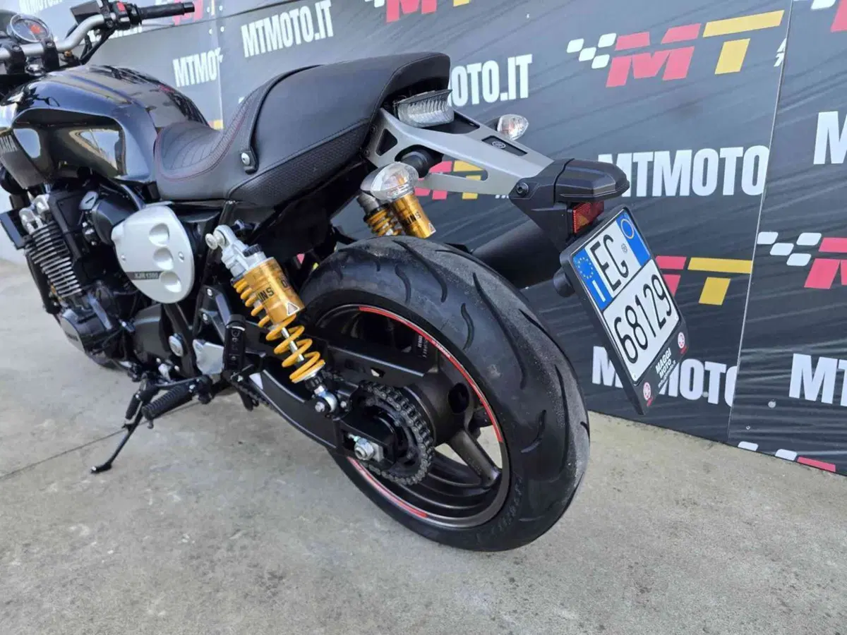 Yamaha XJR 1300 (2015 - 17) (6)