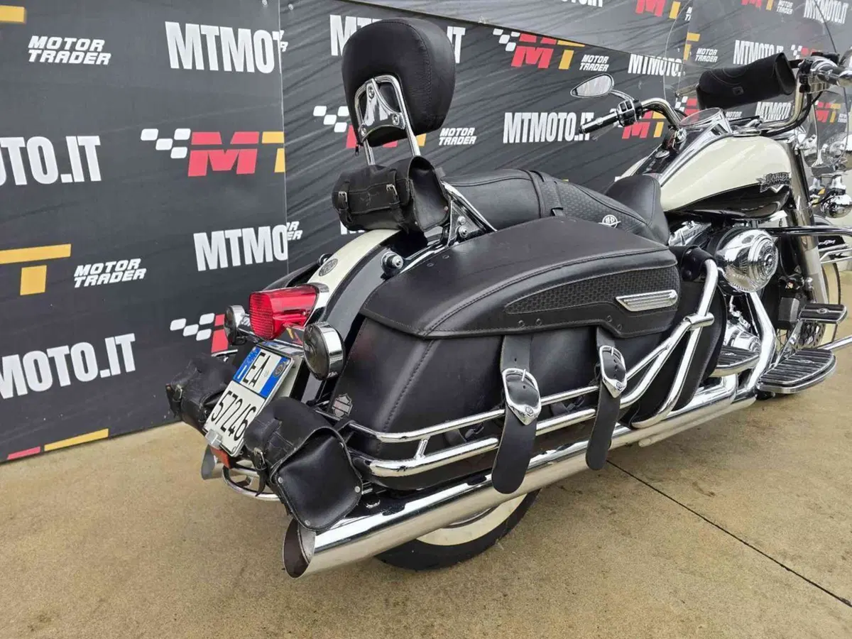Harley-Davidson 103 Road King Classic (2011 - 13) - FLHRC (5)