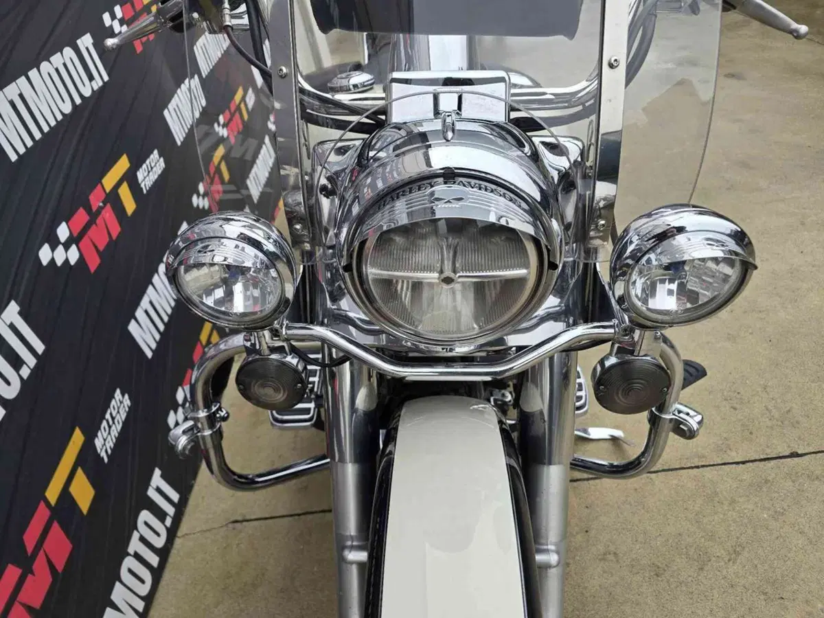 Harley-Davidson 103 Road King Classic (2011 - 13) - FLHRC (30)