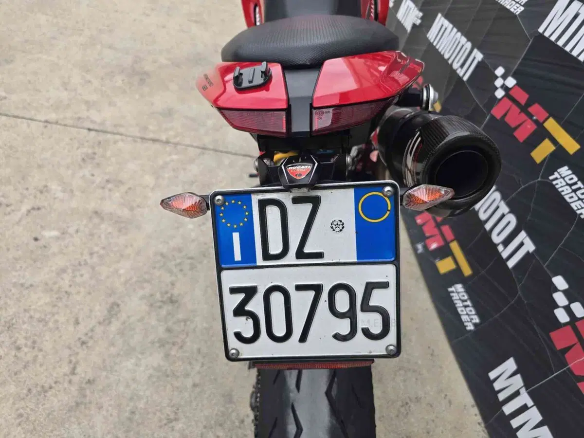 Ducati Hypermotard 821 (2013 - 15) (39)