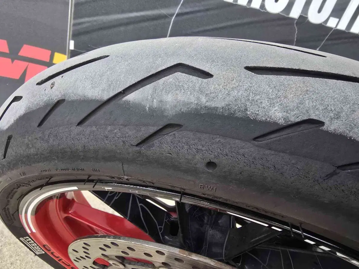 Ducati Hypermotard 821 (2013 - 15) (15)