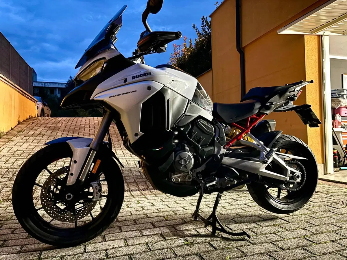 Ducati Multistrada V4 S (2021 - 24) (2)