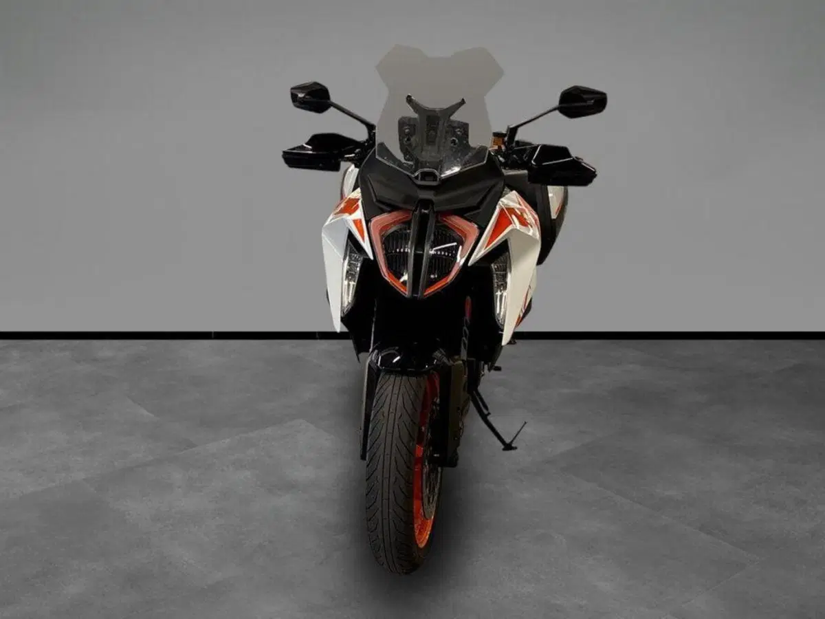 KTM 1290 Super Duke GT (2019 - 20) (3)