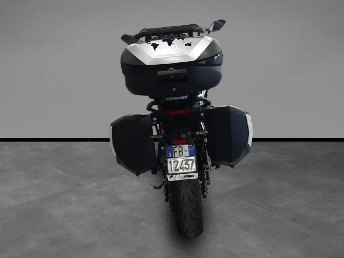 Yamaha Tracer 9 GT (2021 - 24) (4)