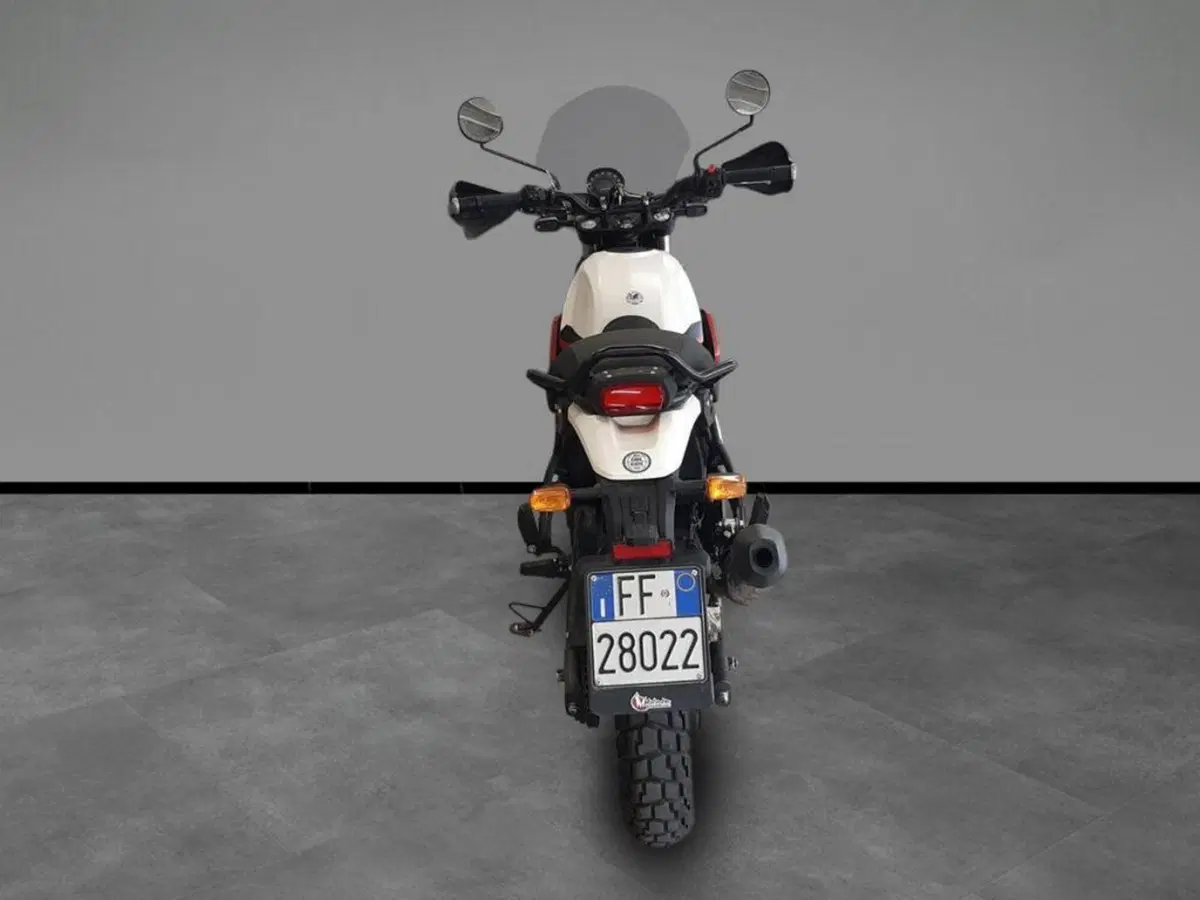 Royal Enfield Himalayan 411 (2021 - 24) (4)