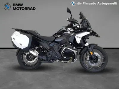 Bmw R 1300 GS Triple Black (2023 - 26) usata
