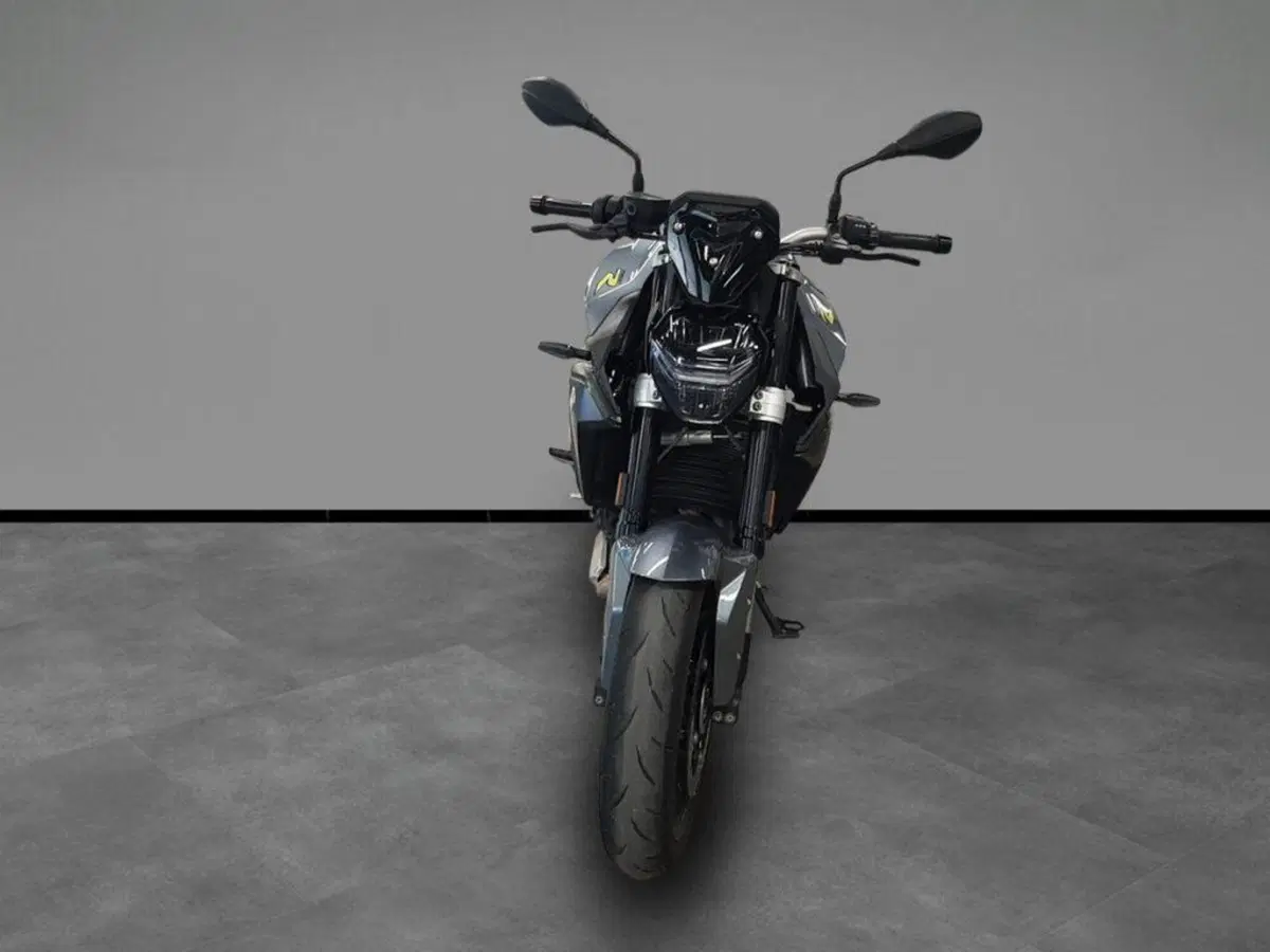 Bmw F 900 R (2021 - 24) (3)