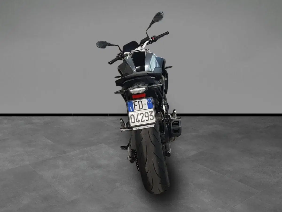 Bmw F 900 R (2021 - 24) (4)
