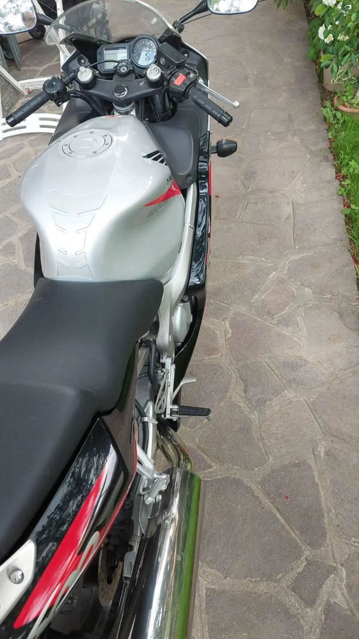 Honda CBR 600 F (2001 - 06) (3)
