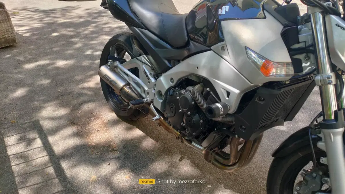 Suzuki GSR 600 (2006 - 11) (12)