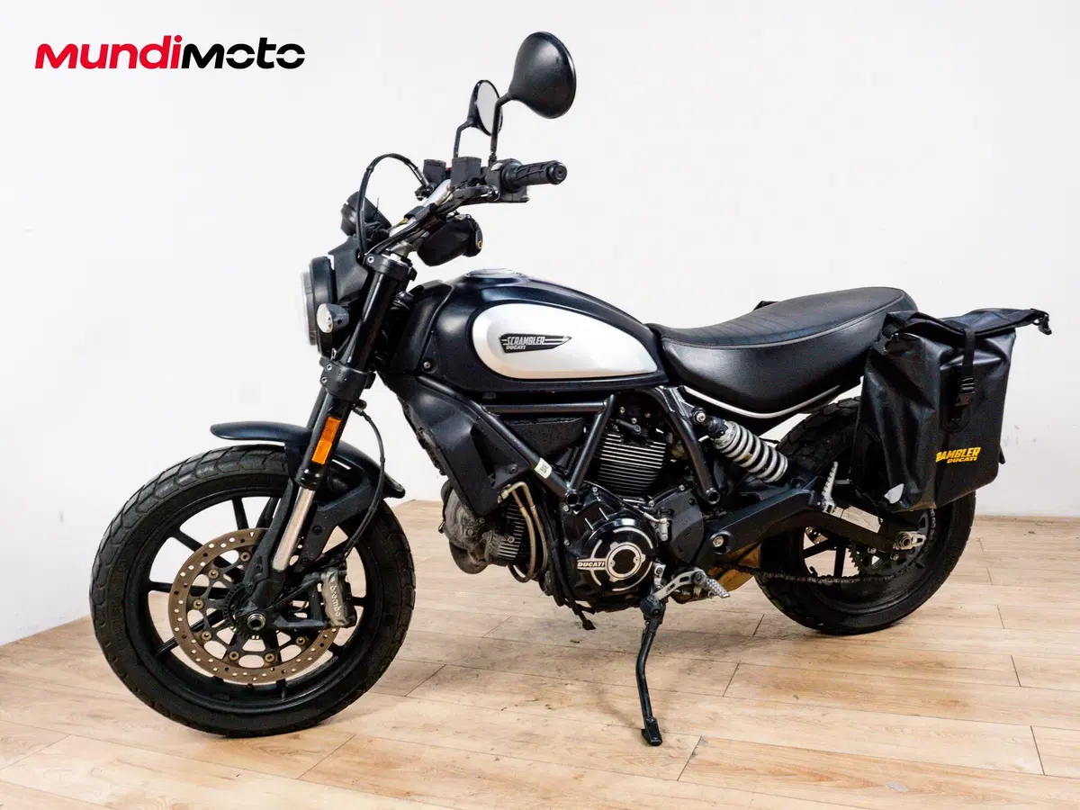 Ducati Scrambler 800 Icon Dark (2020) (7)