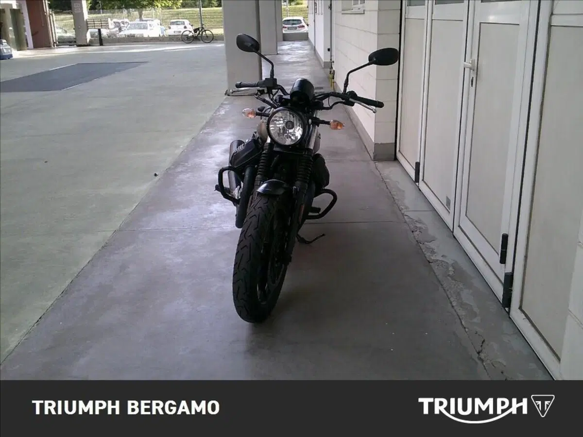 Moto Guzzi V7 III Stone (2017 - 20) (5)