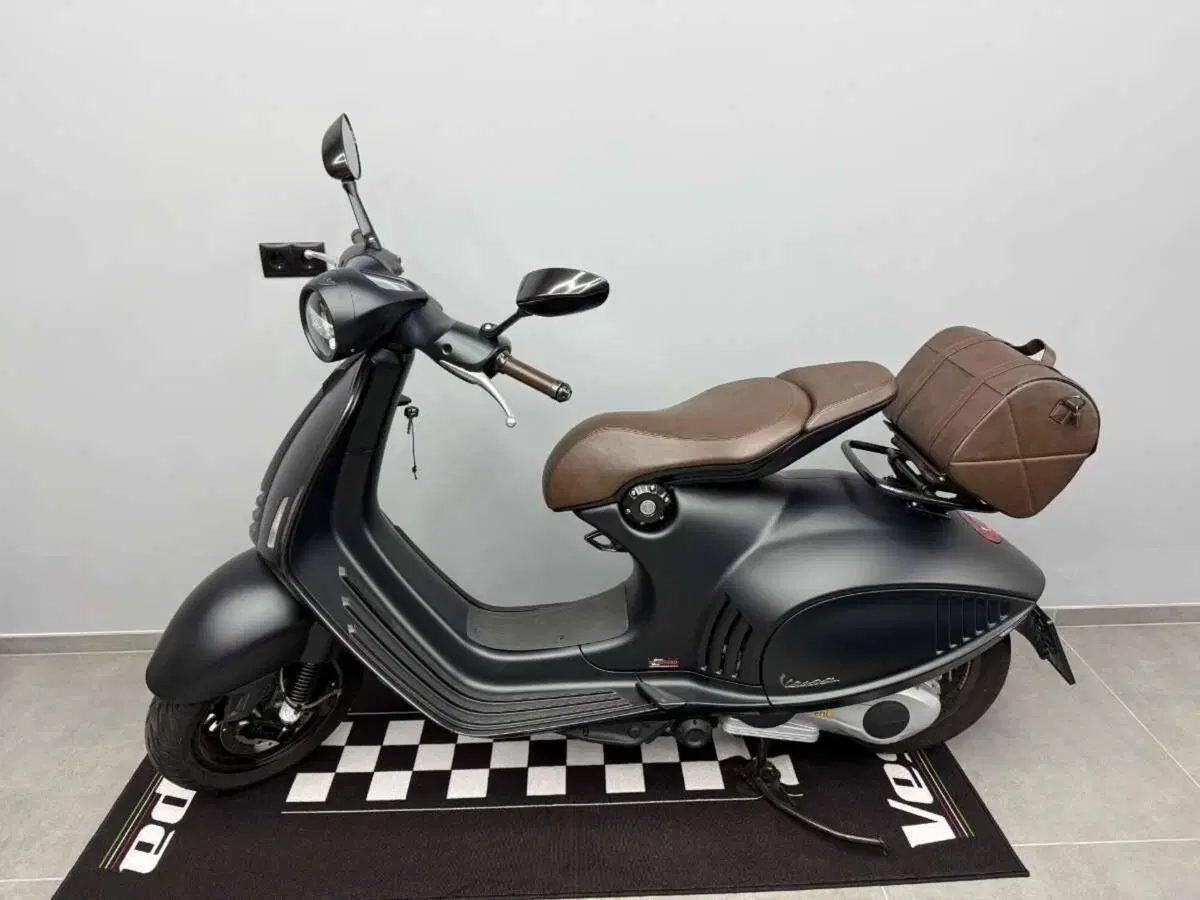 Vespa Vespa 946 EA ABS (2015 - 16) (4)