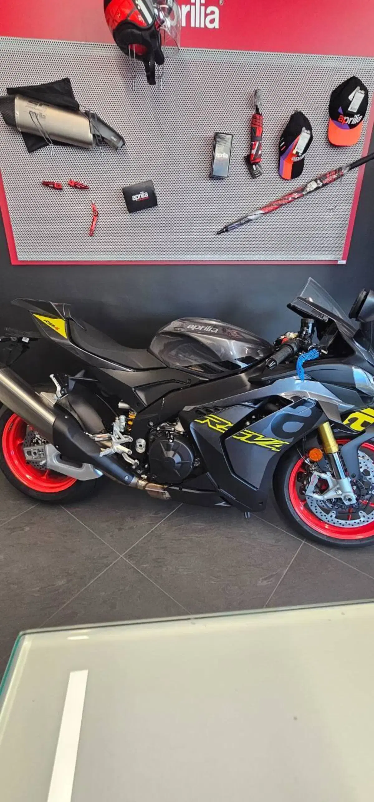 Aprilia RSV4 1100 (2025 - 26)