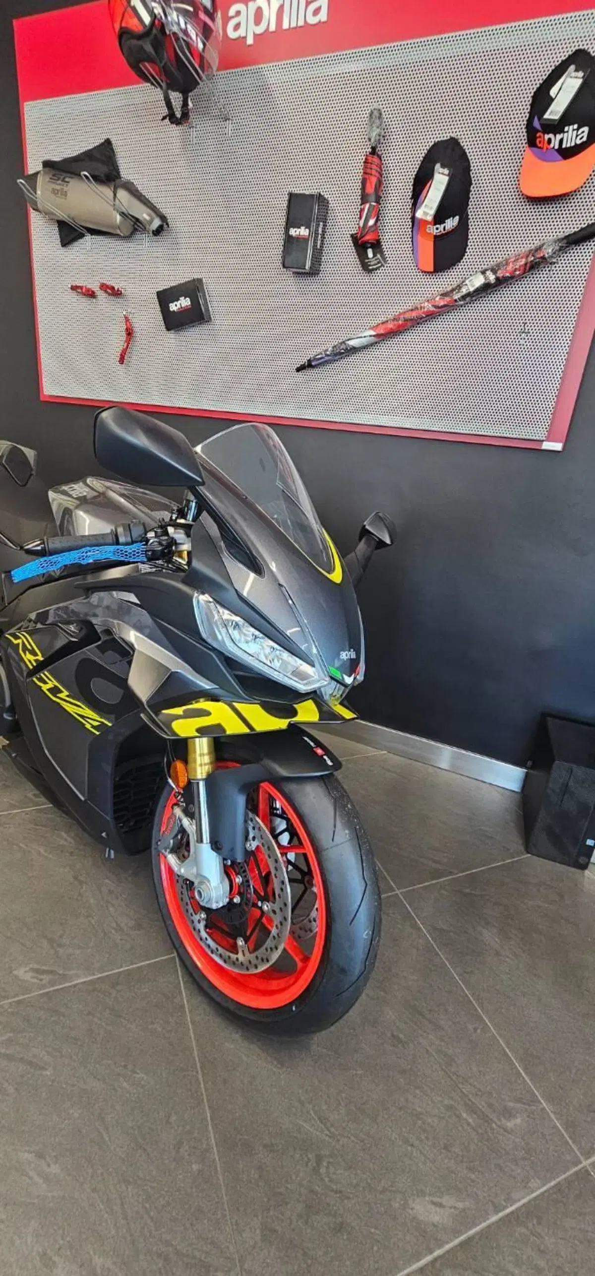Aprilia RSV4 1100 (2025 - 26) (5)