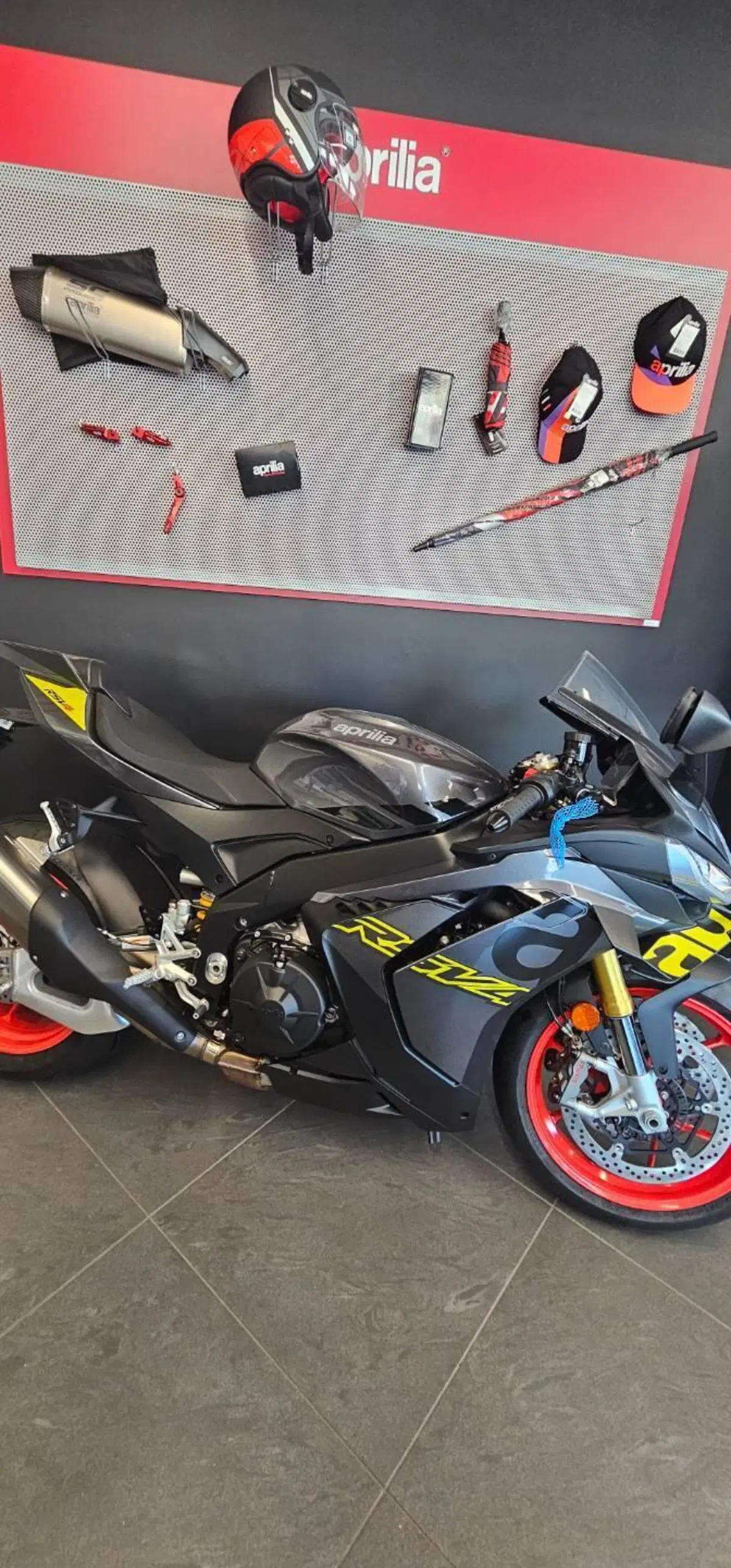 Aprilia RSV4 1100 (2025 - 26) (8)