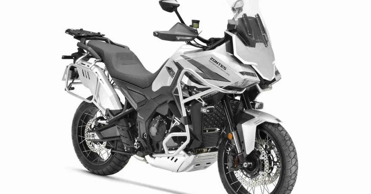Zontes ZT703-F ETC: la dual-sport da viaggio arriva con ride-by-wire e due taglie di ruota anteriore