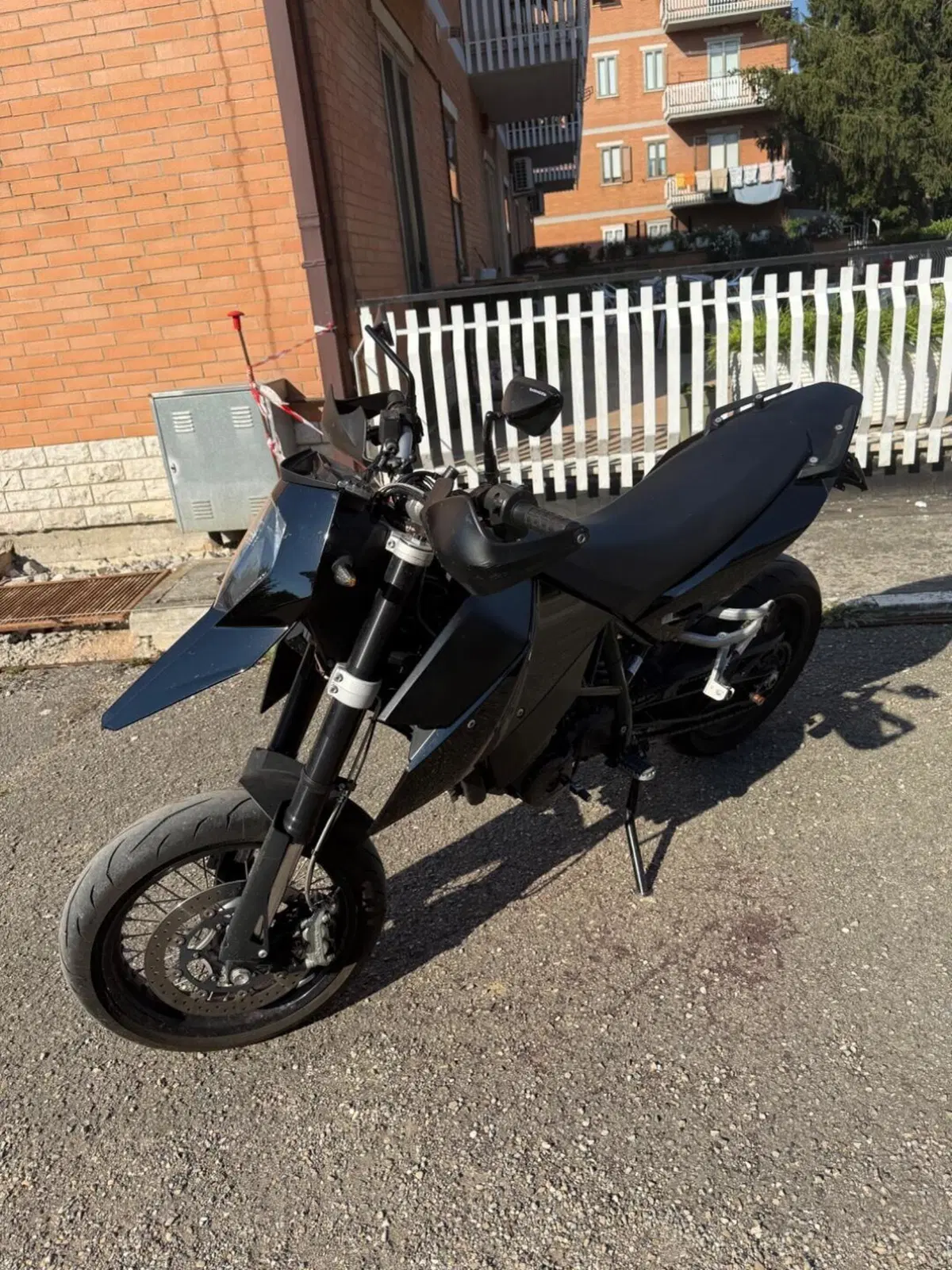 KTM 690 Supermoto (2007 - 12) (5)