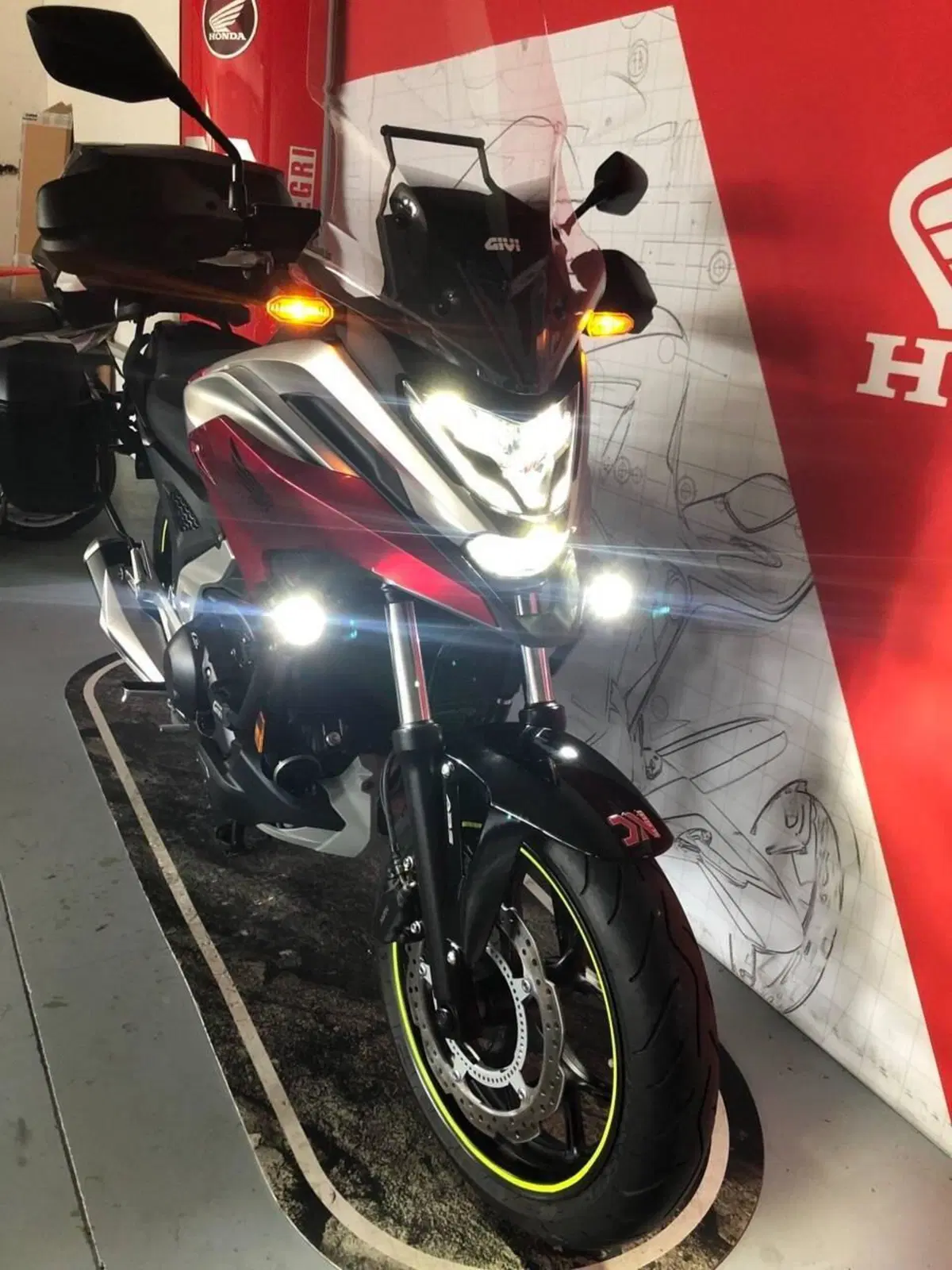 Honda NC 750 X DCT (2021 - 24) (2)