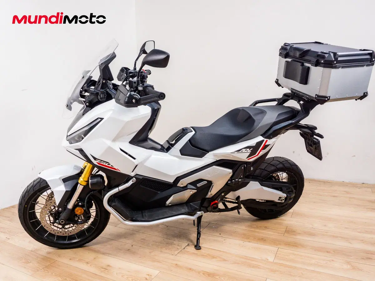 Honda X-ADV 750 Special Edition (2026) (8)