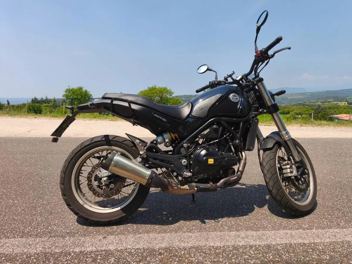 Benelli Leoncino 500 Trail (2021 - 26) (2)