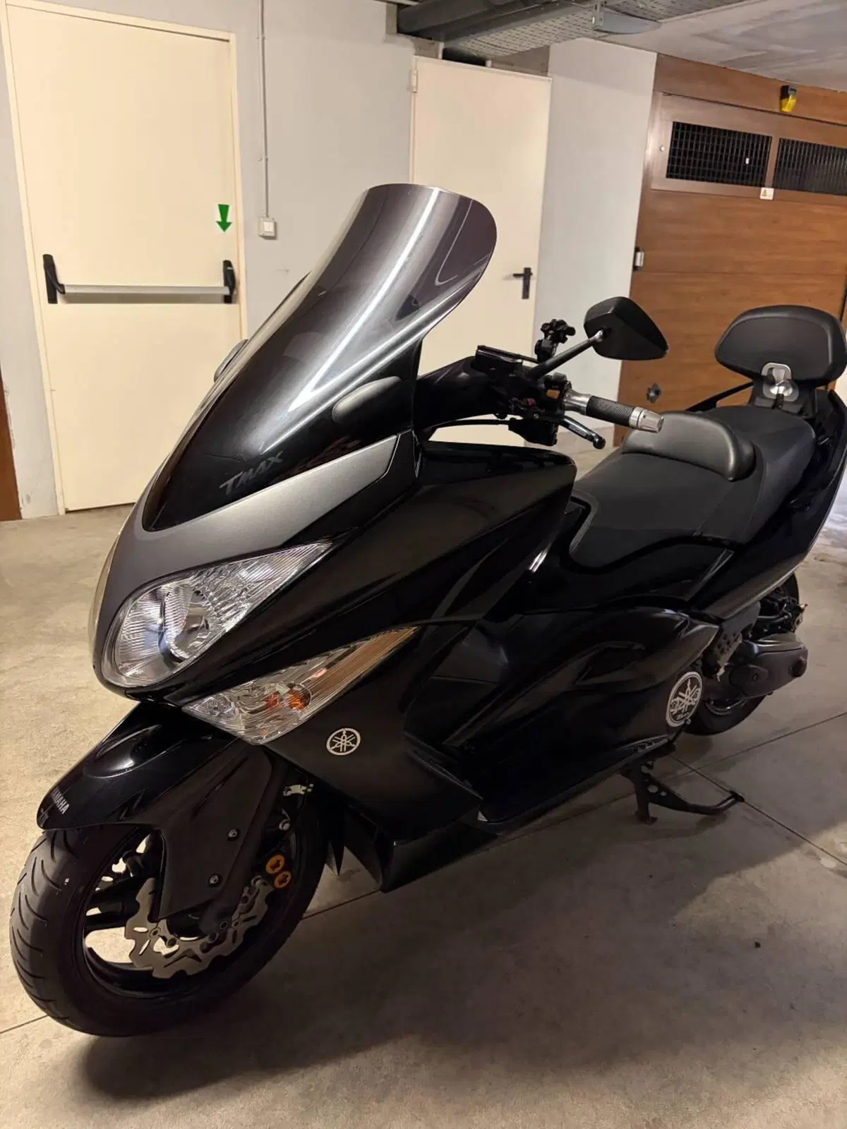 Yamaha T-Max 500 (2008 - 12) (2)