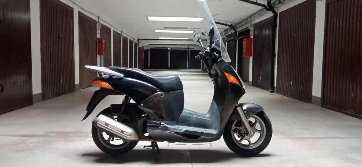 Honda @ 150 Two Tone (2001 - 04) (11)