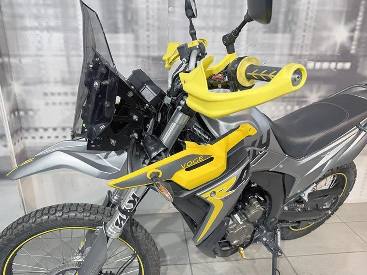 Voge Valico 300 Rally (2022 - 26) (4)