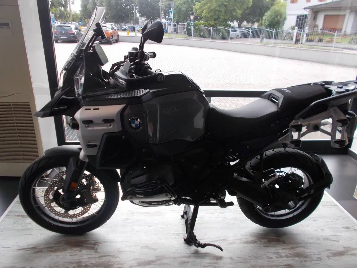 Bmw R 1300 GS Adventure ASA (2025 - 26) (3)