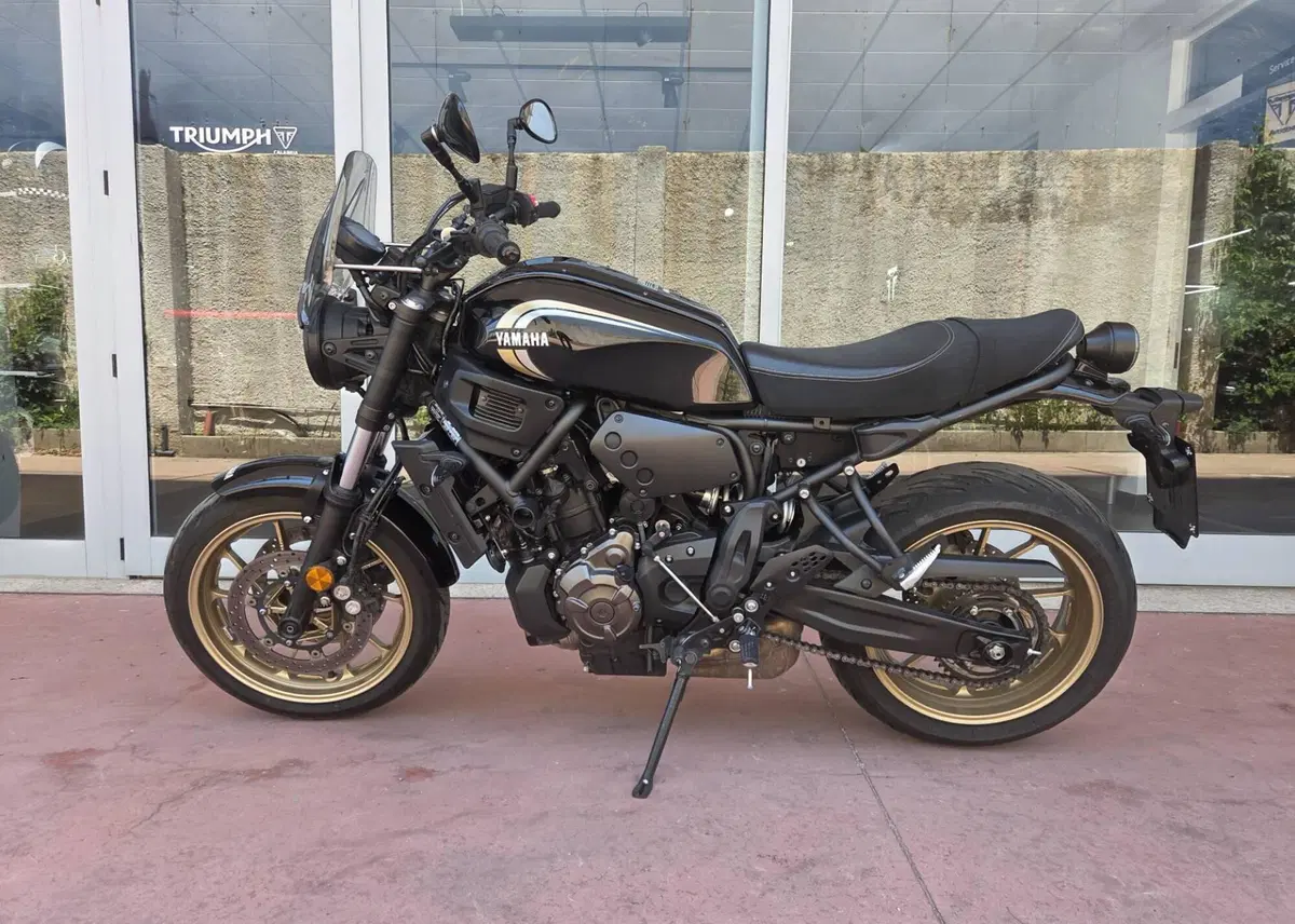 Yamaha XSR 700 (2022 - 26) (6)
