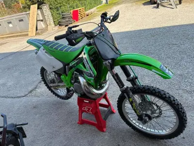 Kawasaki KX250 (1994 - 01) usata