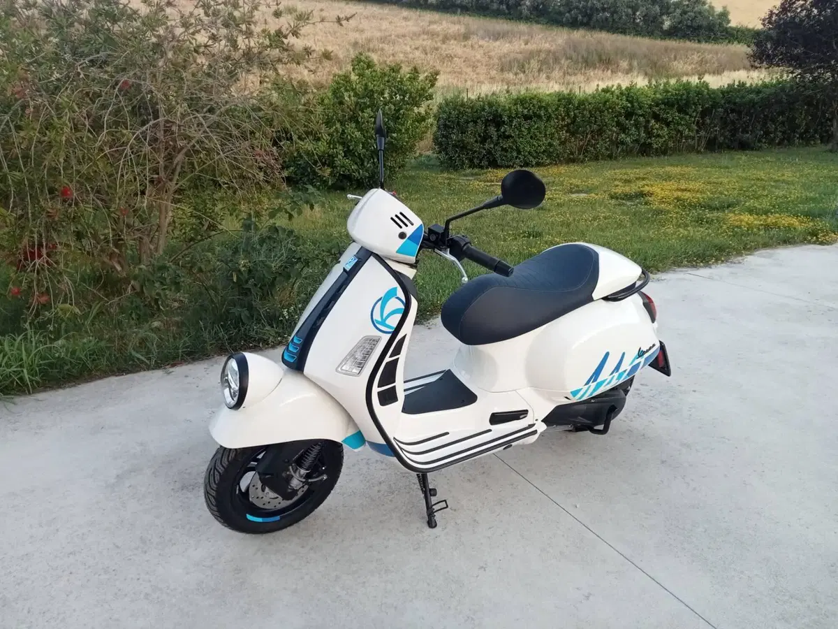 Vespa Vespa 140th of Piaggio (2024)