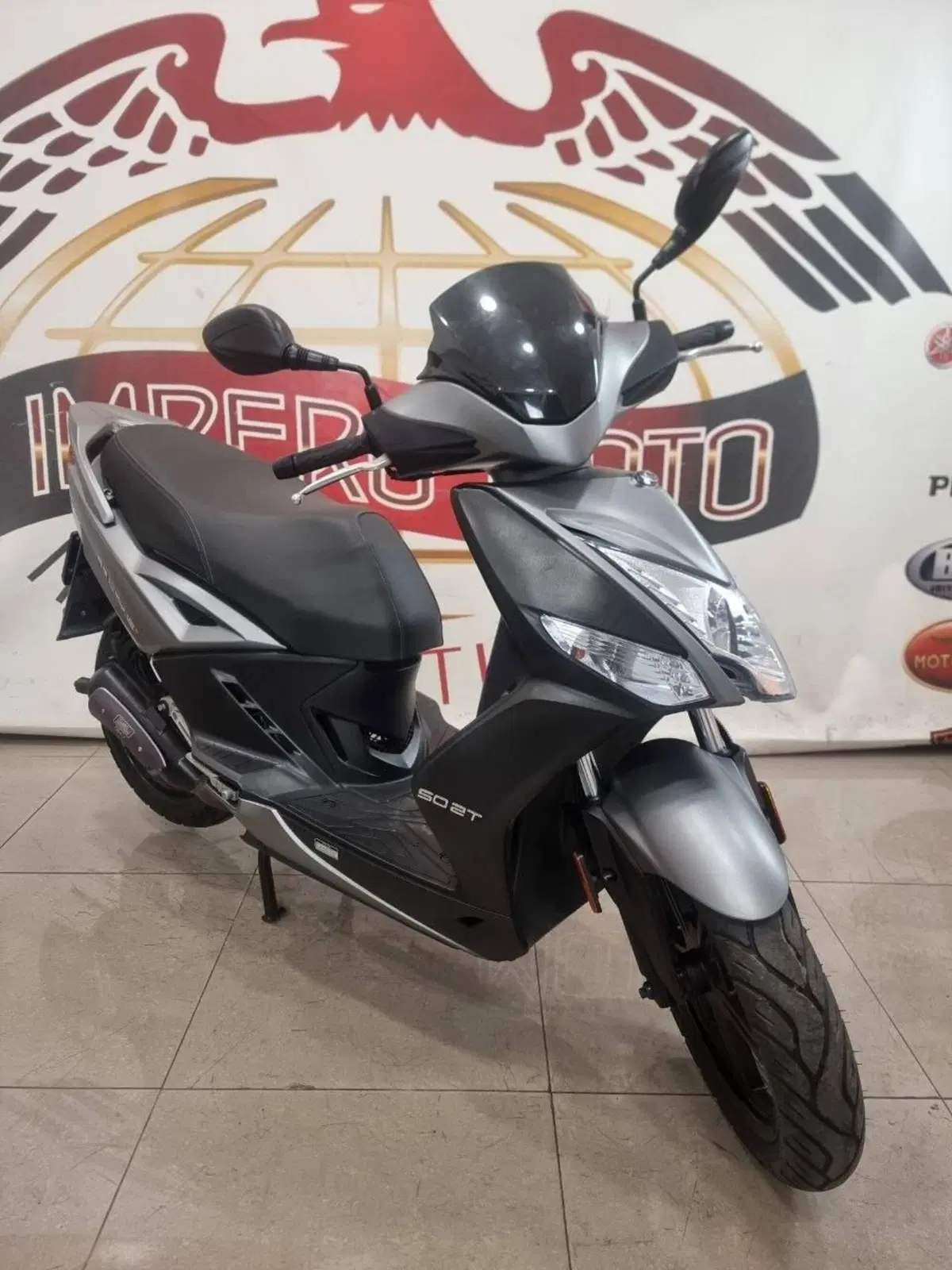 Kymco Agility 50 R16 + (2008 - 18) (3)