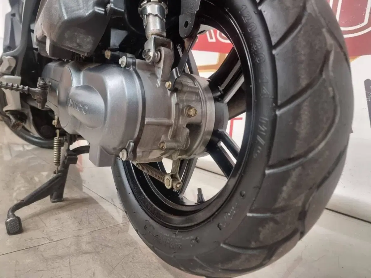 Kymco Agility 50 R16 + (2008 - 18) (9)