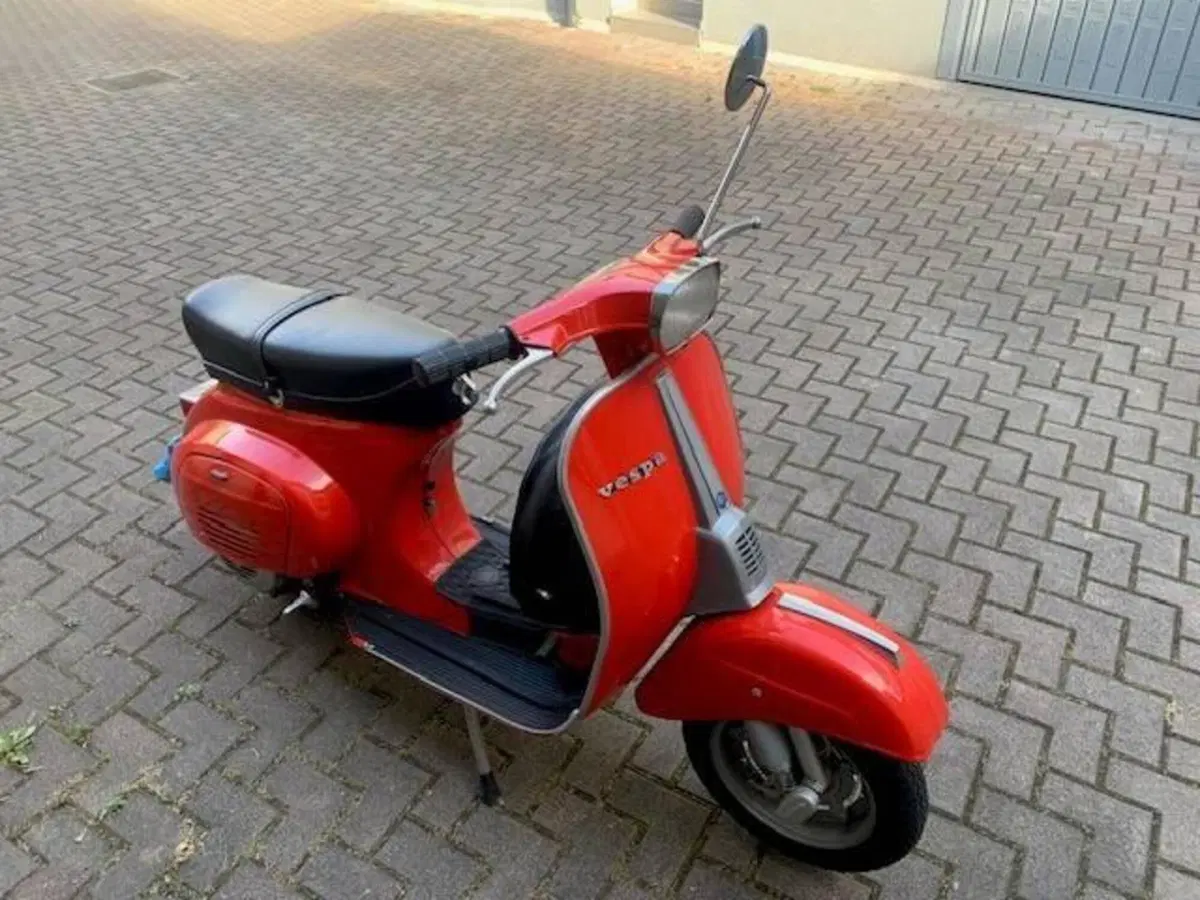 Piaggio 50 SPECIAL (2)