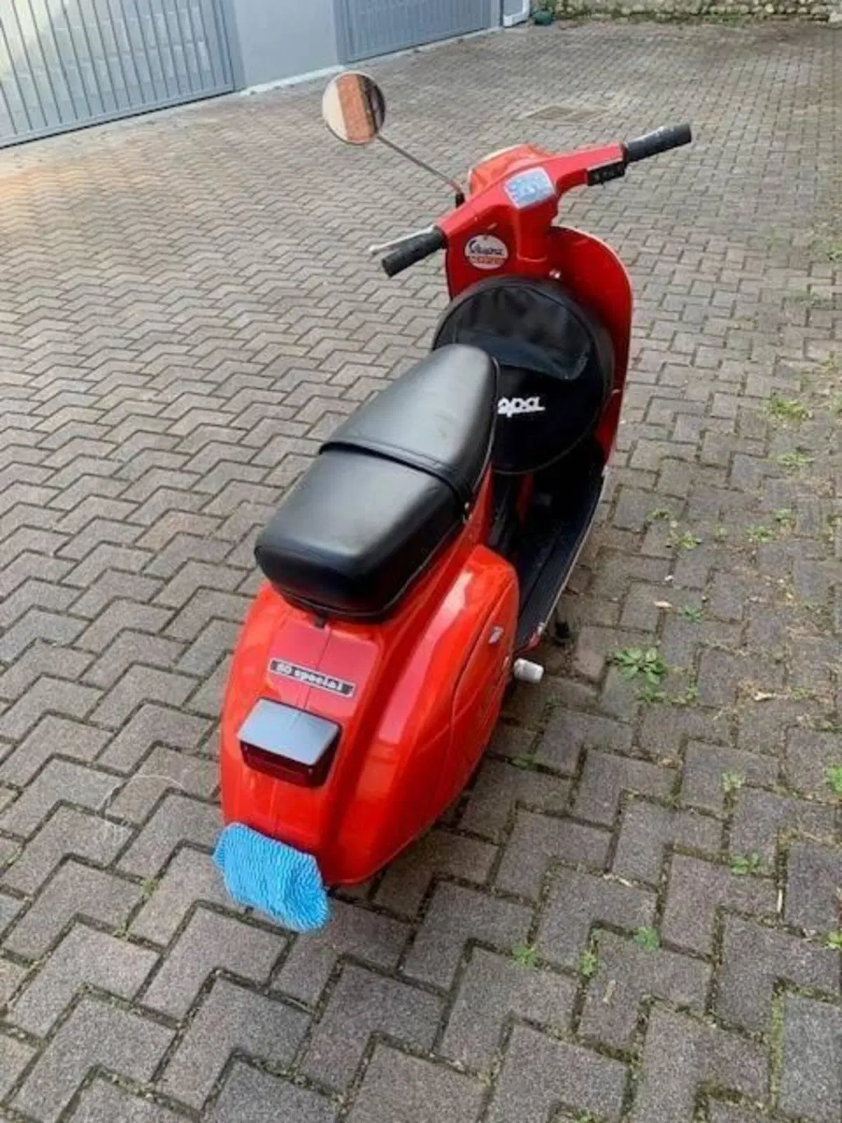 Piaggio 50 SPECIAL (4)