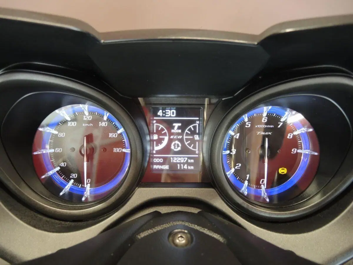Yamaha T-Max 530 SX (2017 - 19) (5)