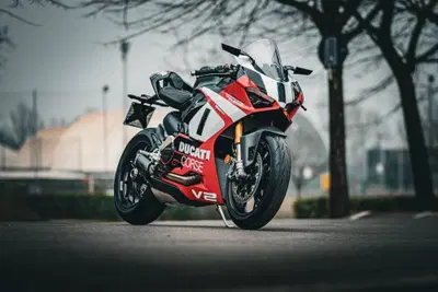 Ducati Panigale V2 Superquadro Final Edition (2024) usata