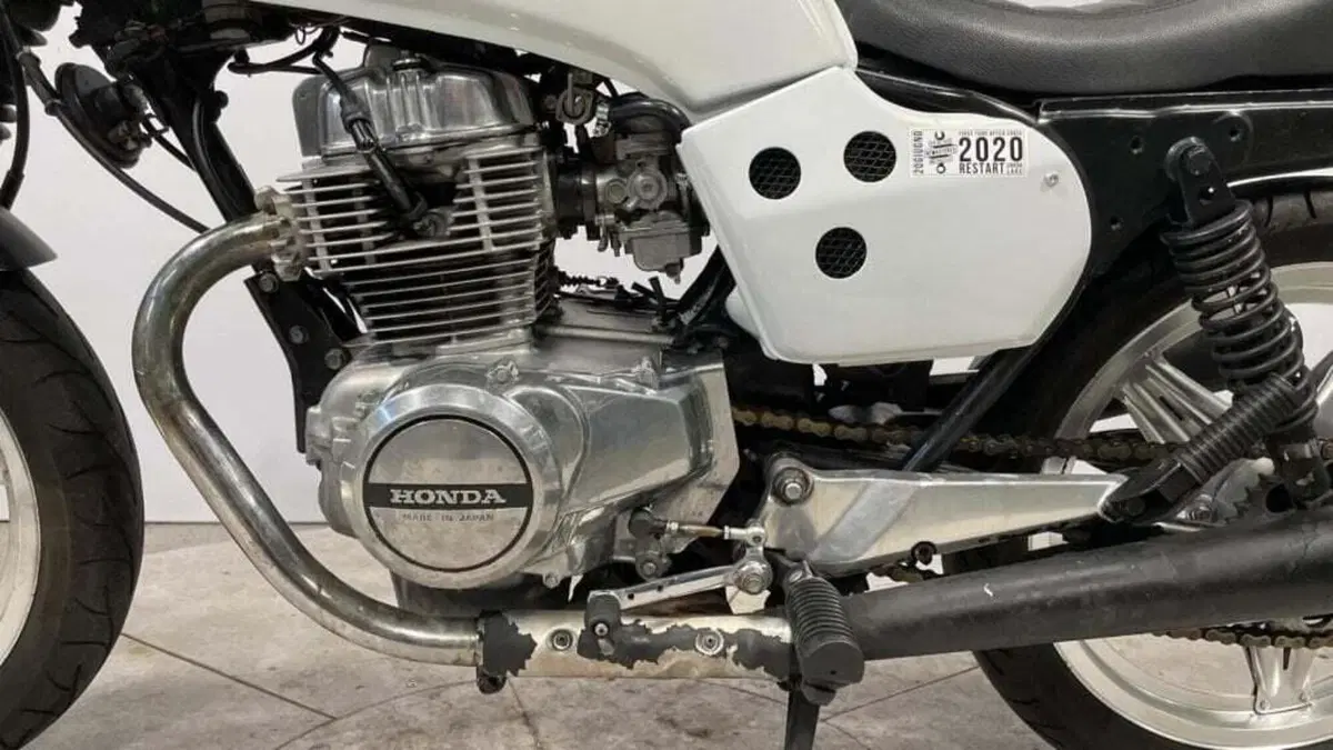 Honda CB 400 Four (7)