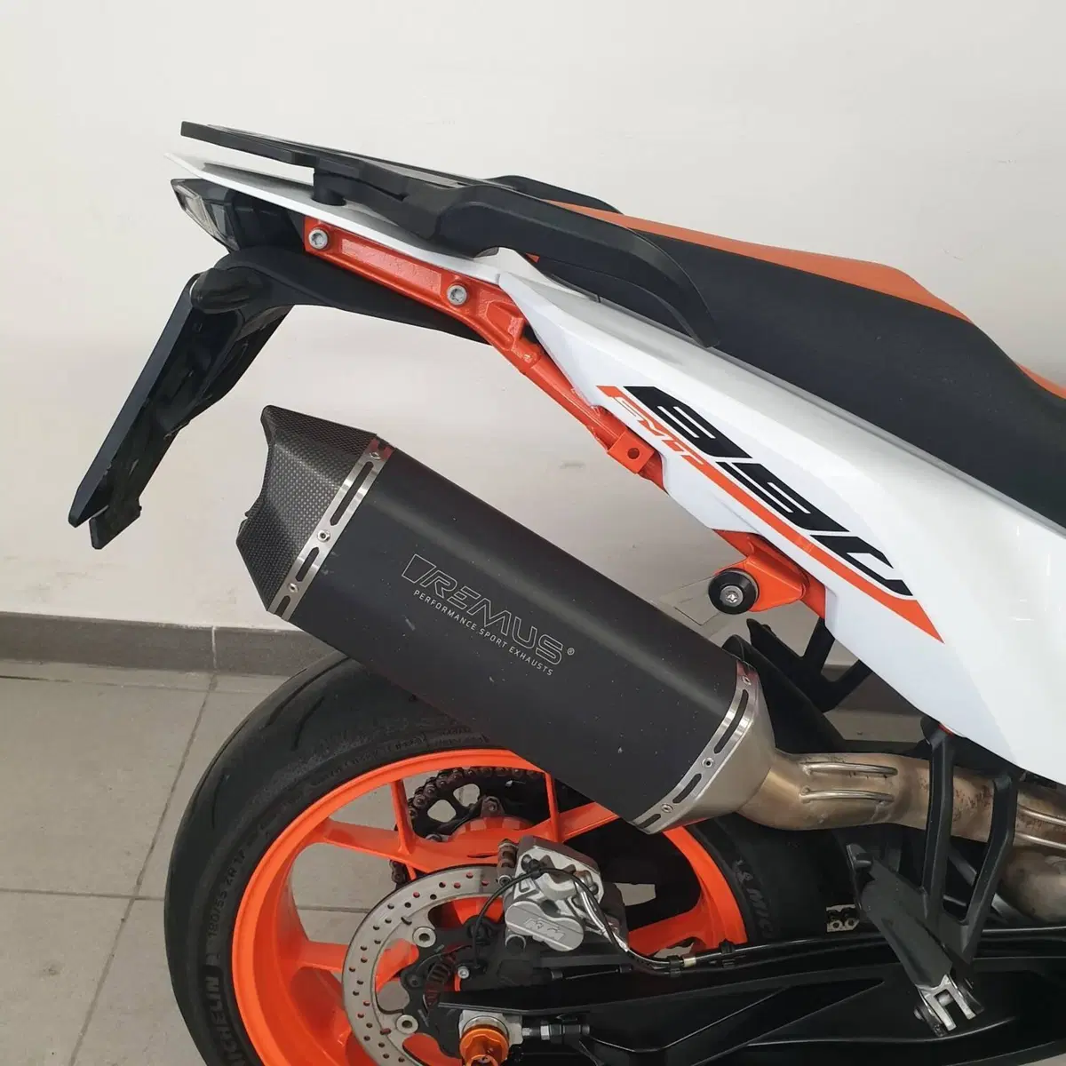 KTM 890 SMT (2023 - 25) (3)