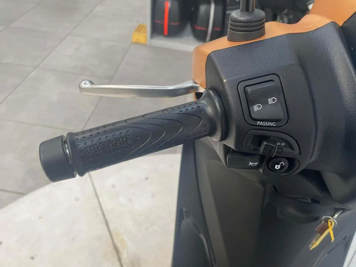 Piaggio Medley 200 S (2025 - 26) (13)