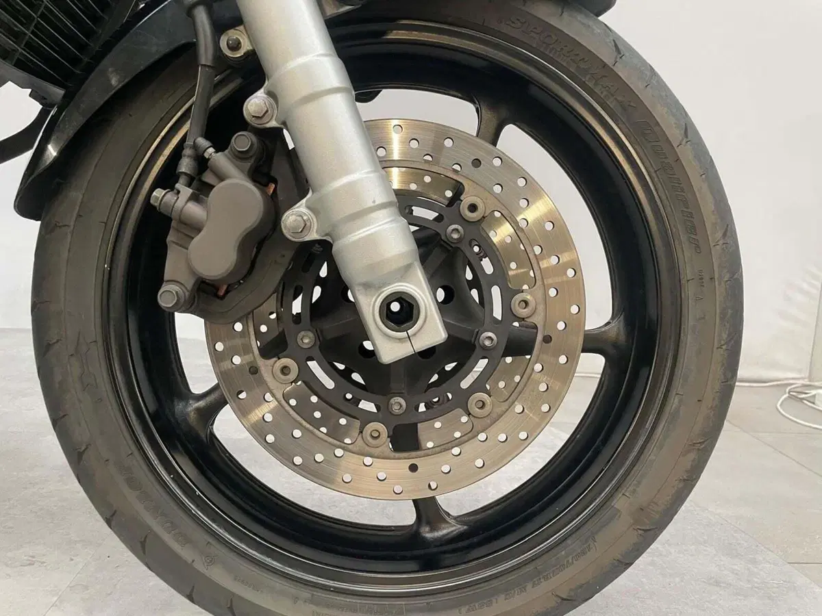 Yamaha FZ6 (2004 - 07) (17)