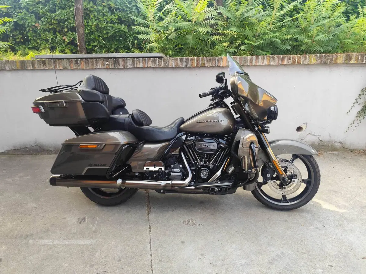 Harley-Davidson 117 Limited (2021) - FLHTKSE
