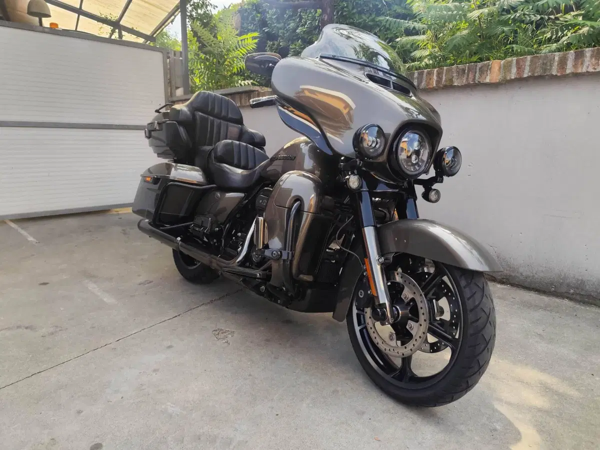 Harley-Davidson 117 Limited (2021) - FLHTKSE (7)