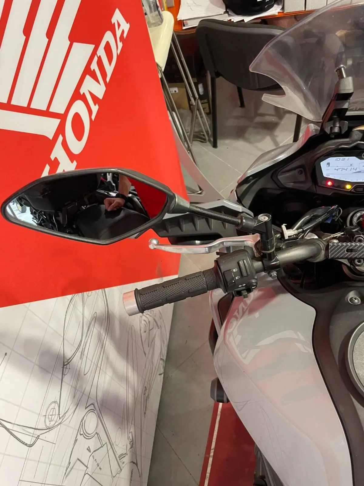 Yamaha Tracer 700 GT (2019 - 20) (12)